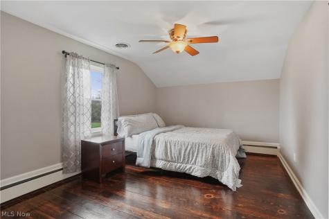 5433 Fleetwood Avenue NW Canton OH 44718