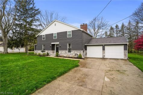 5433 Fleetwood Avenue NW Canton OH 44718