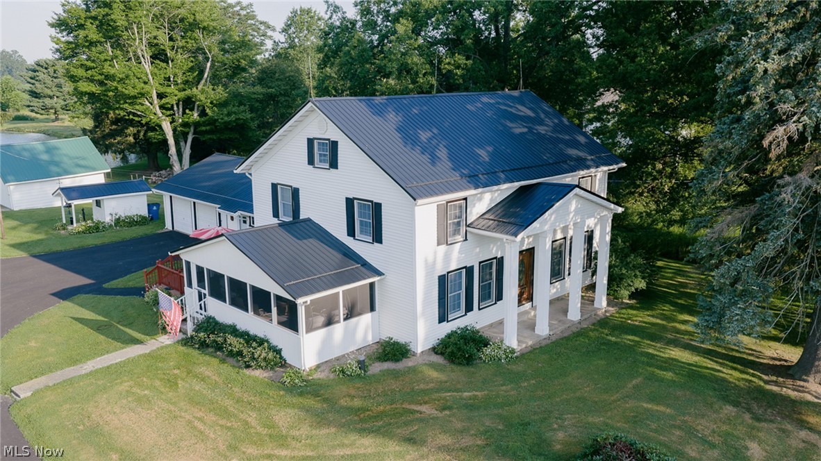 3199 State Route 7 Fowler OH 44418