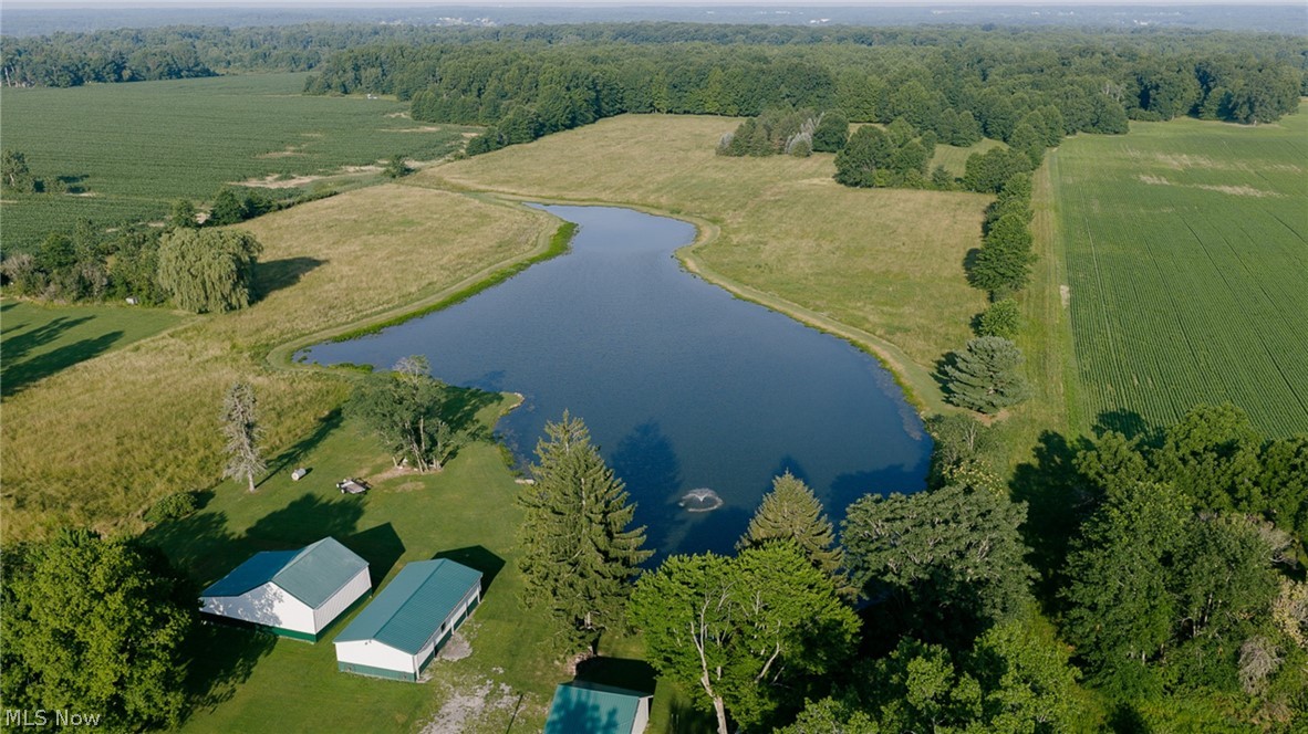 3199 State Route 7 Fowler OH 44418