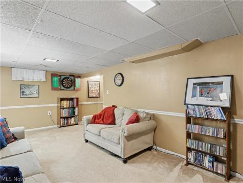 1660 Wiltshire Road Akron OH 44313
