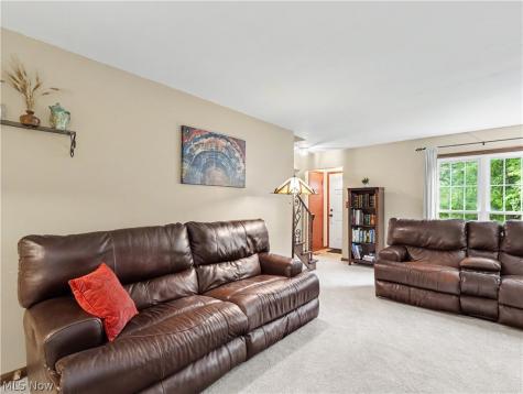 1660 Wiltshire Road Akron OH 44313
