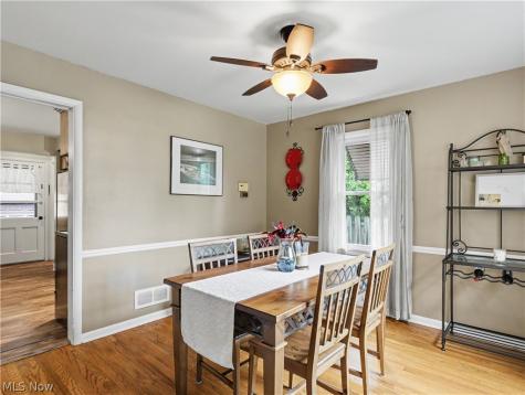 1660 Wiltshire Road Akron OH 44313