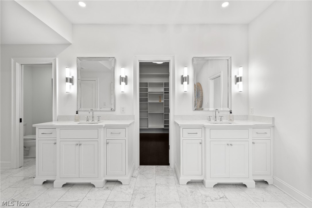115 E Summit Street Chagrin Falls OH 44022