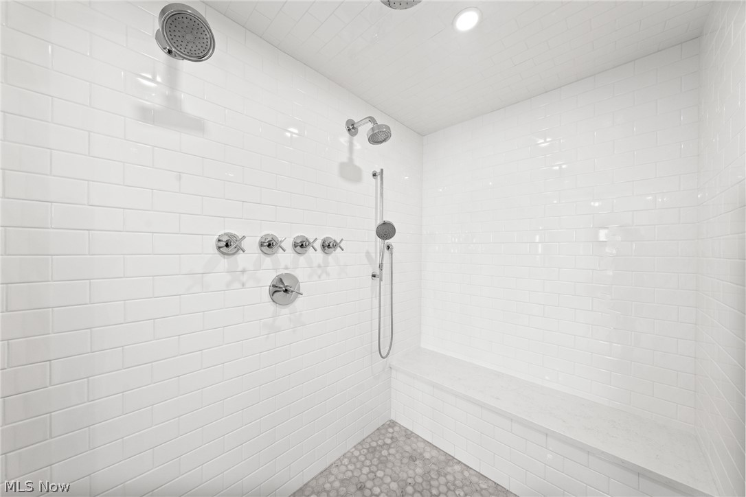 115 E Summit Street Chagrin Falls OH 44022