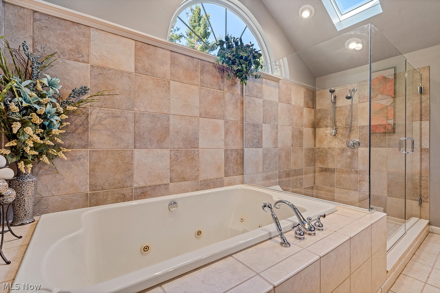4746 S Raccoon Road Canfield OH 44406