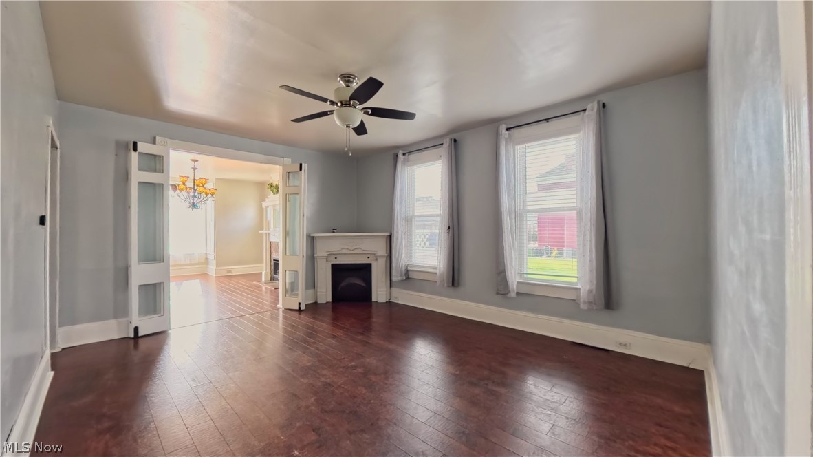 1703 Commerce Street Wellsville OH 43968