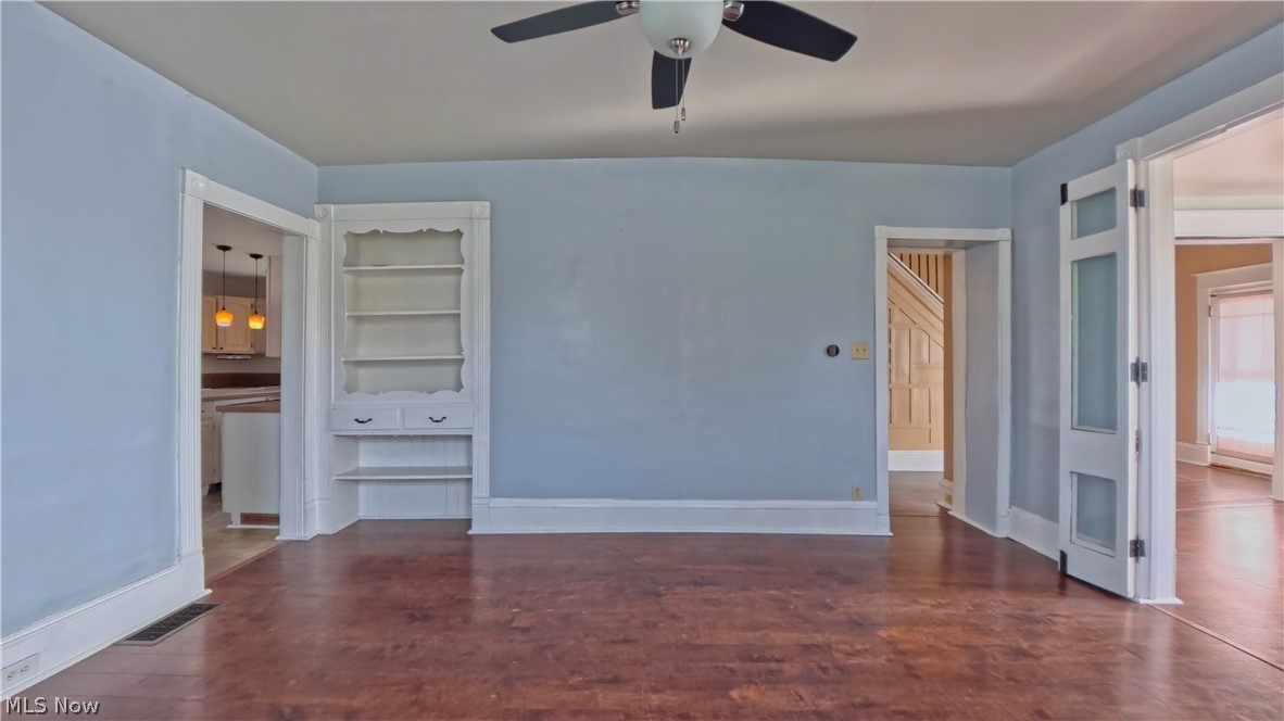 1703 Commerce Street Wellsville OH 43968