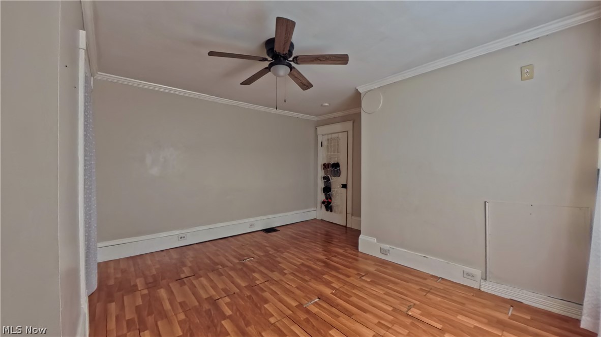 1703 Commerce Street Wellsville OH 43968
