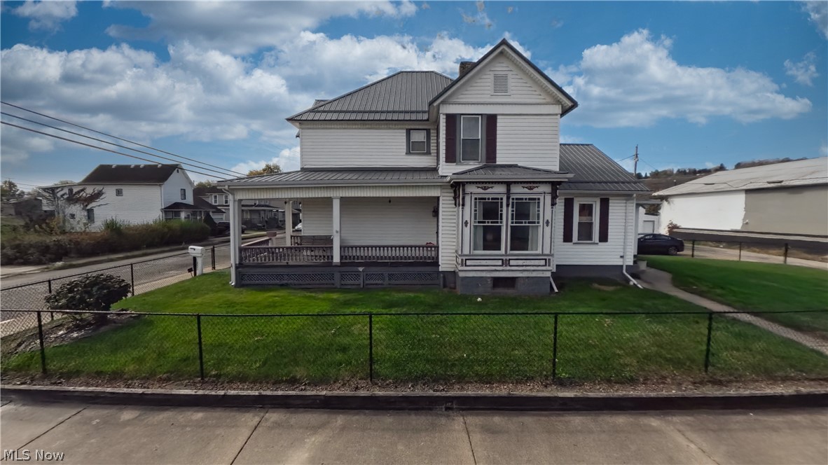 1703 Commerce Street Wellsville OH 43968