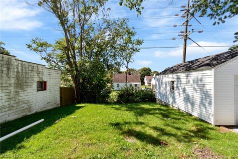 634 Parkview Avenue Akron OH 44310