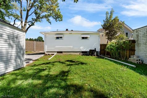 634 Parkview Avenue Akron OH 44310