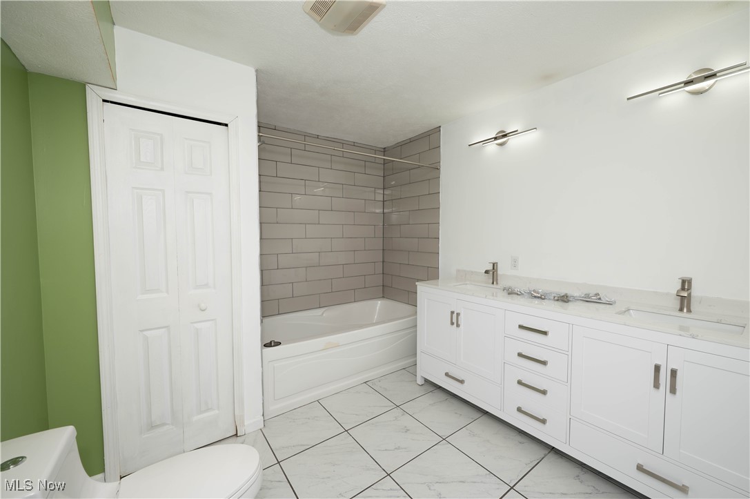 6484 Elmwood Road Mentor OH 44060