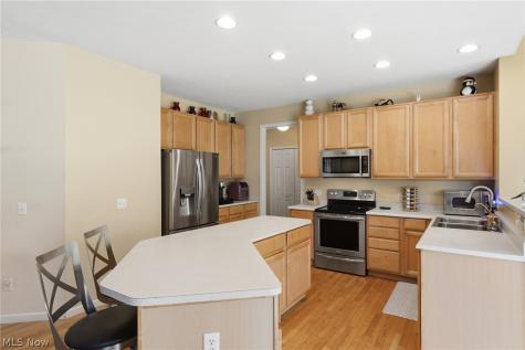 1829 Curry Lane Twinsburg OH 44087