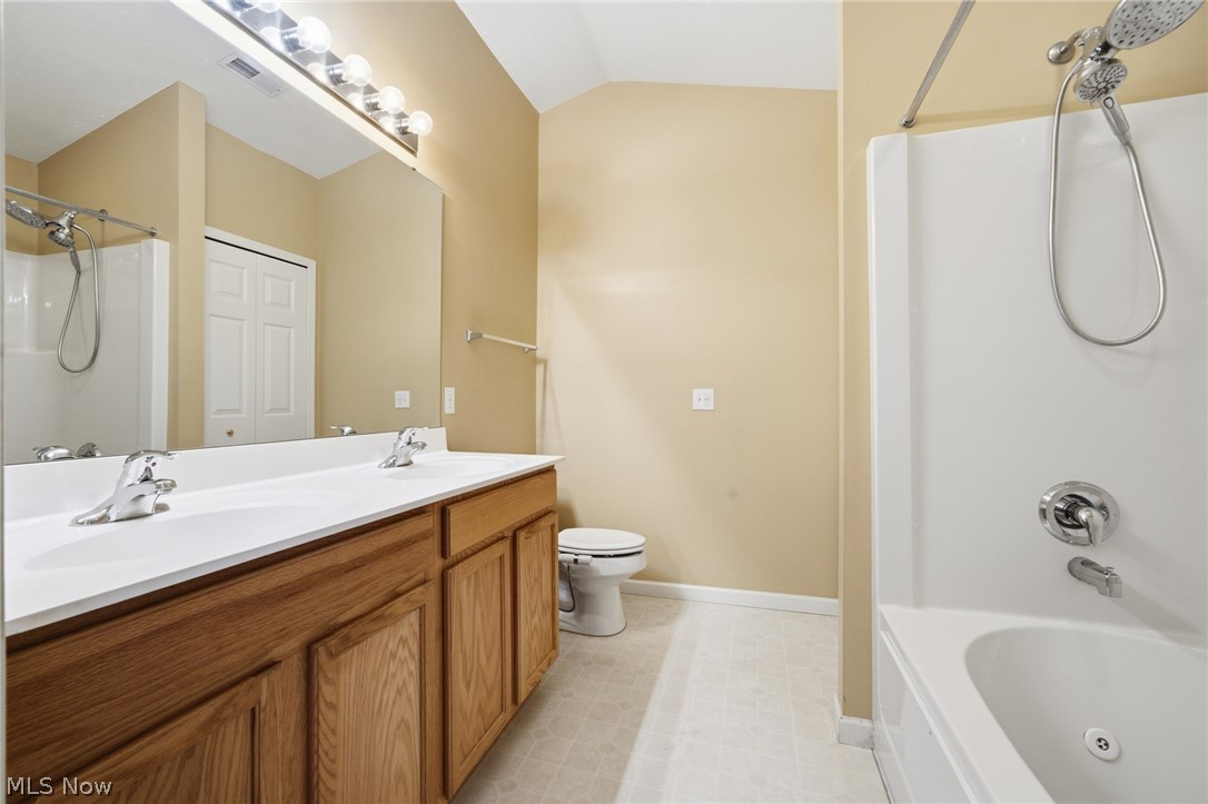 1829 Curry Lane Twinsburg OH 44087