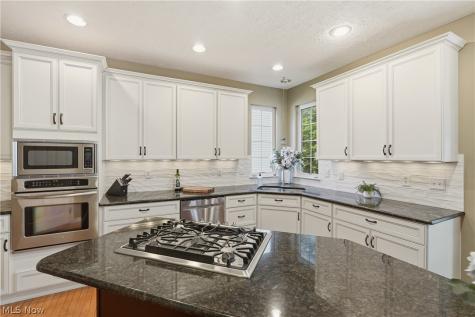 9181 Millstream Circle Olmsted Falls OH 44138