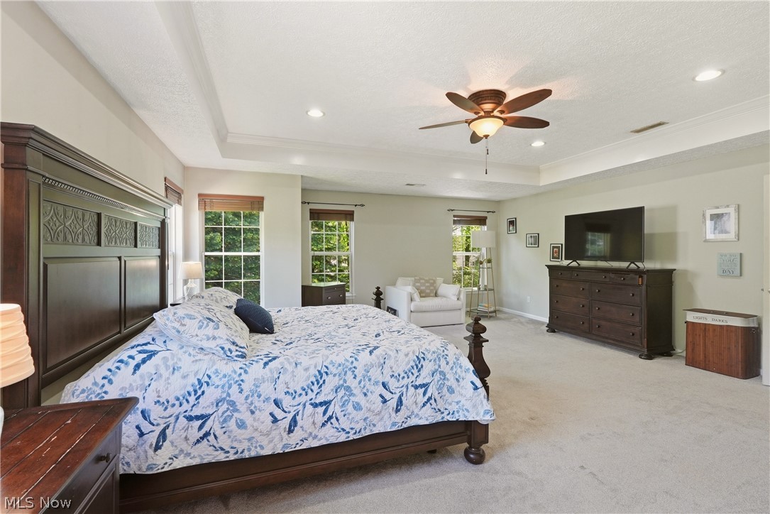 9181 Millstream Circle Olmsted Falls OH 44138