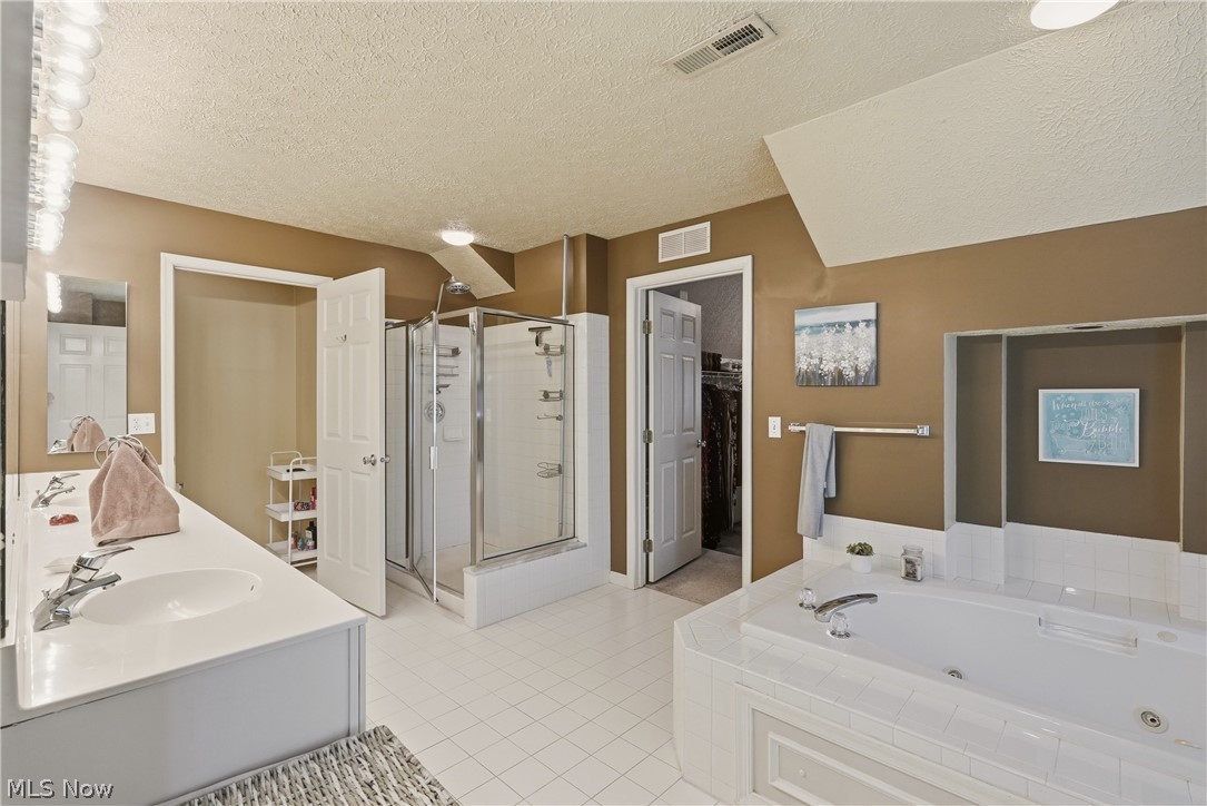 9181 Millstream Circle Olmsted Falls OH 44138