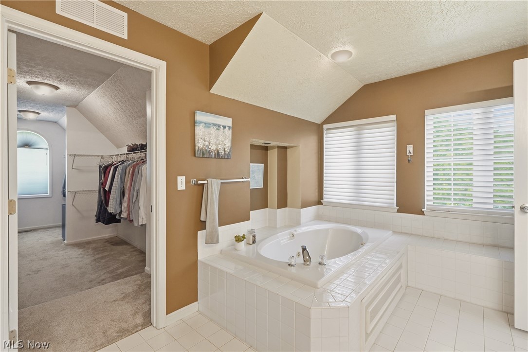 9181 Millstream Circle Olmsted Falls OH 44138