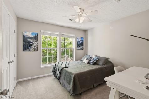 9181 Millstream Circle Olmsted Falls OH 44138