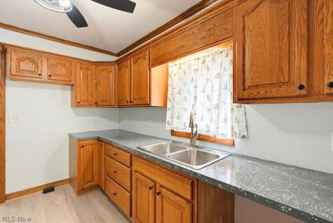 204 N Liberty Street Minerva OH 44657
