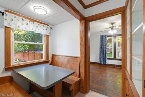 204 N Liberty Street Minerva OH 44657