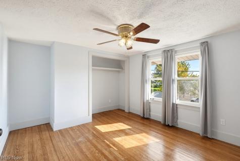 204 N Liberty Street Minerva OH 44657