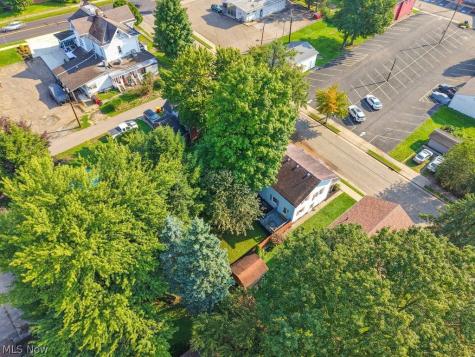 204 N Liberty Street Minerva OH 44657