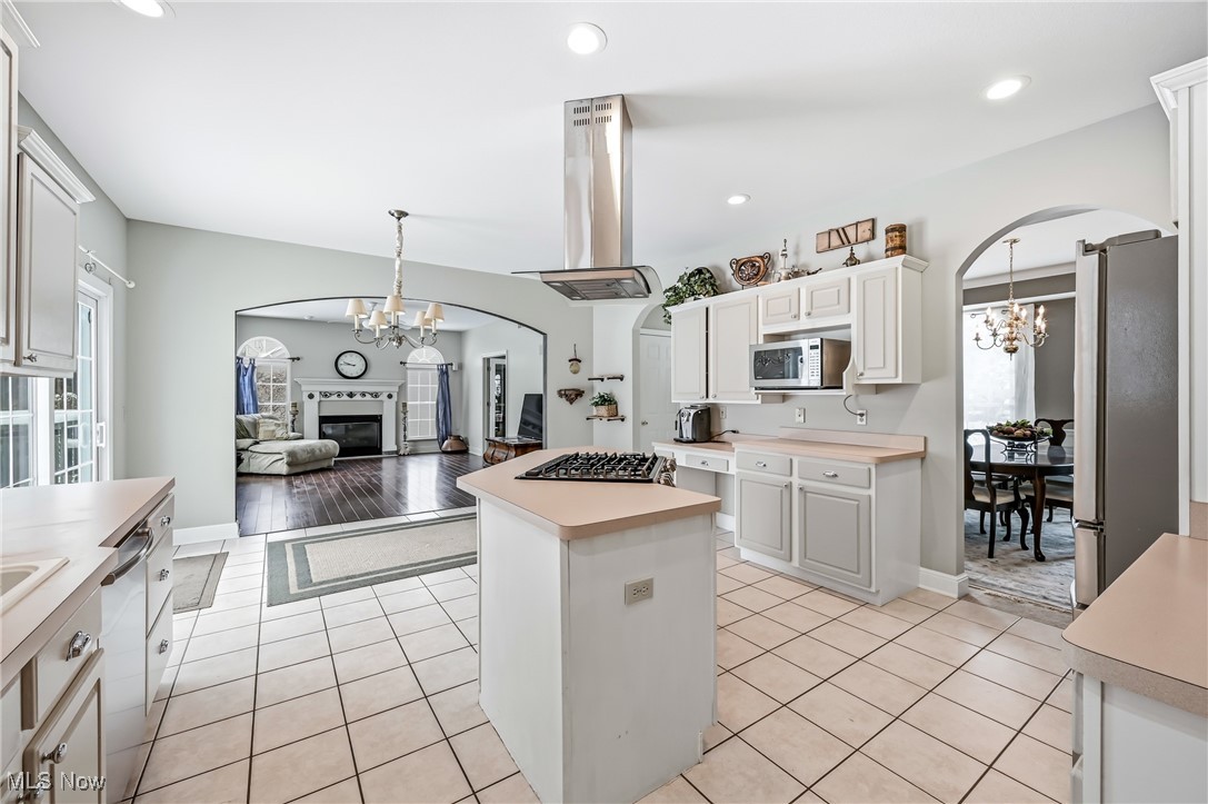 103 Westwind Warren OH 44484
