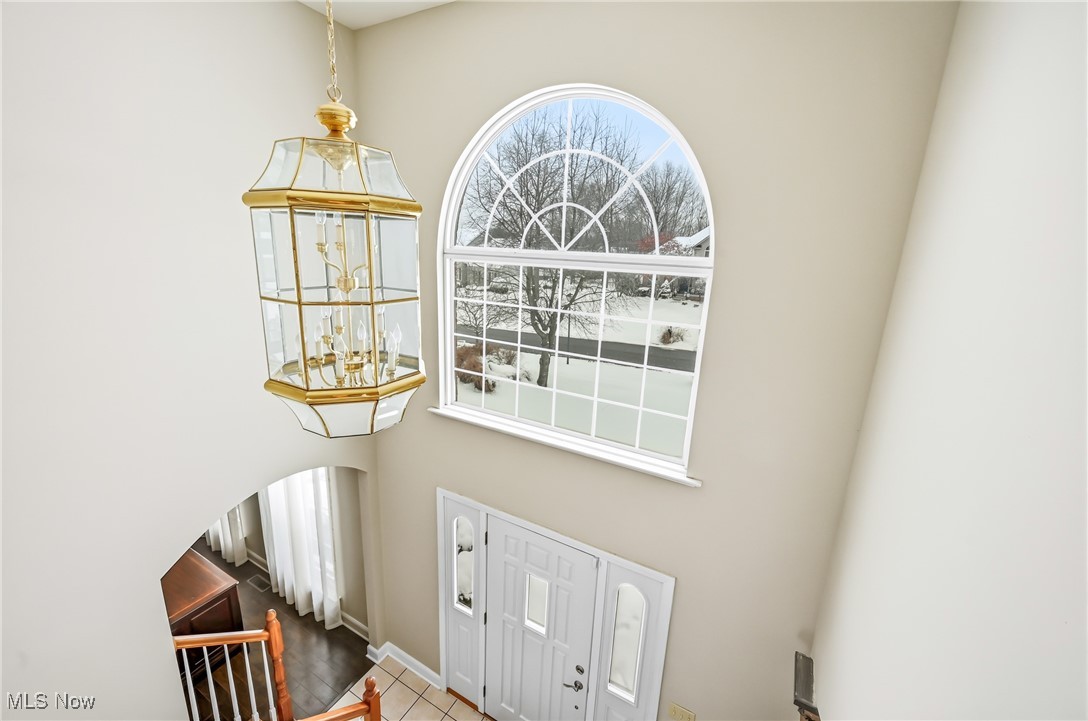 103 Westwind Warren OH 44484
