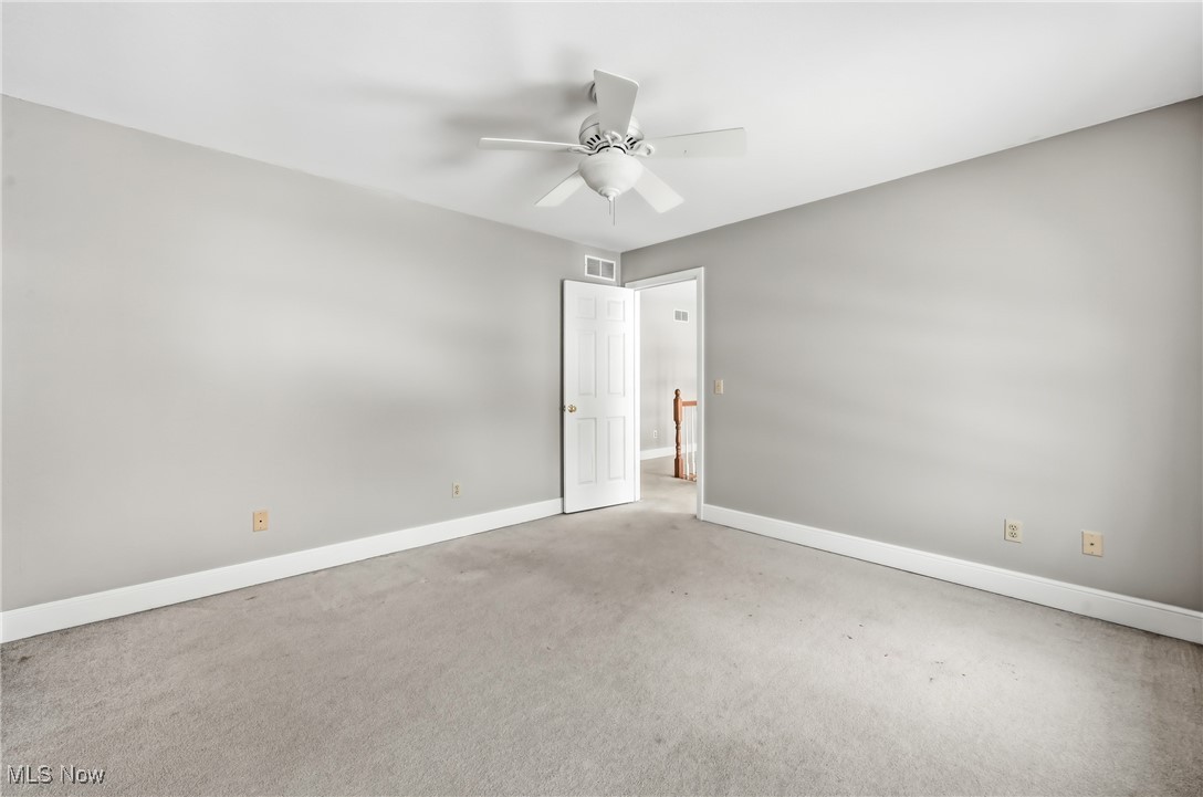 103 Westwind Warren OH 44484
