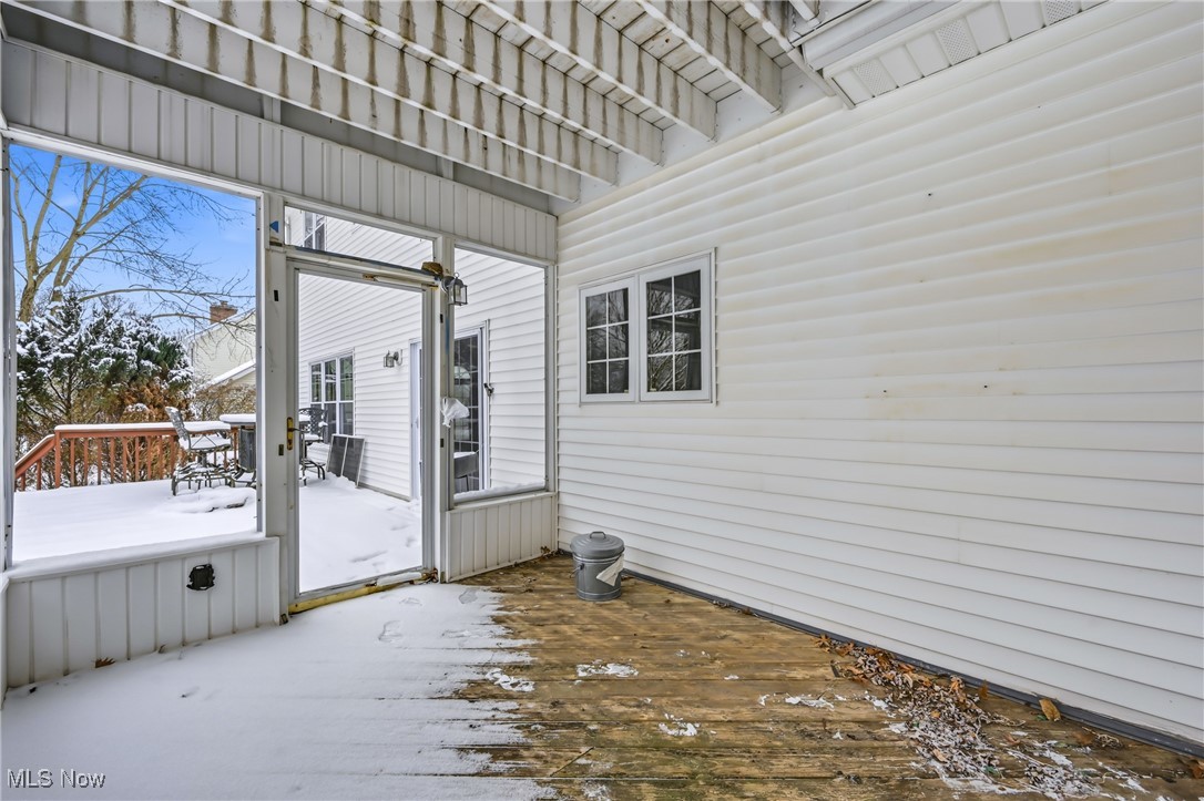 103 Westwind Warren OH 44484