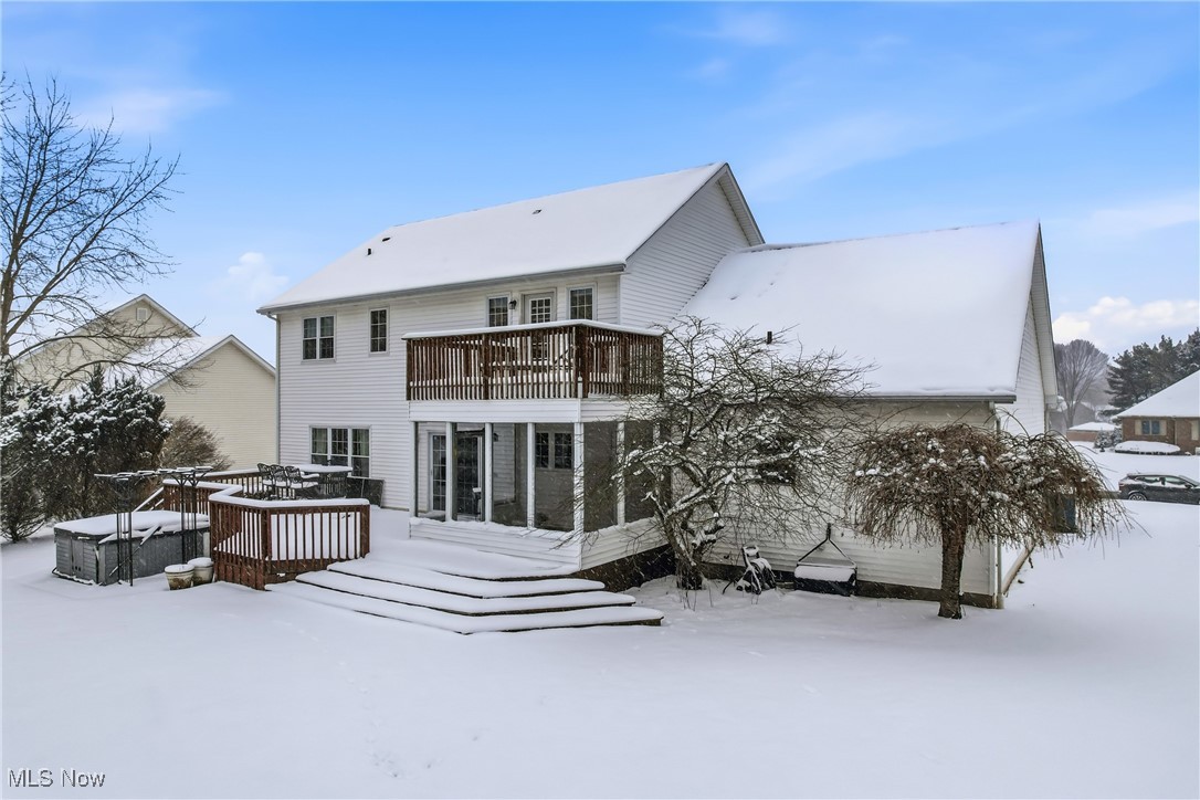 103 Westwind Warren OH 44484