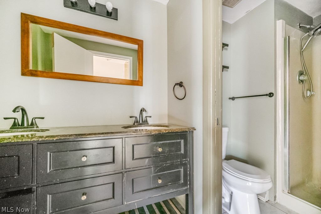 731 Redwood Drive Canal Fulton OH 44614