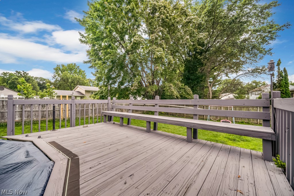 731 Redwood Drive Canal Fulton OH 44614