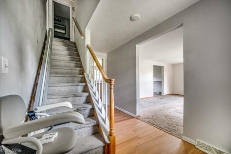 731 Redwood Drive Canal Fulton OH 44614