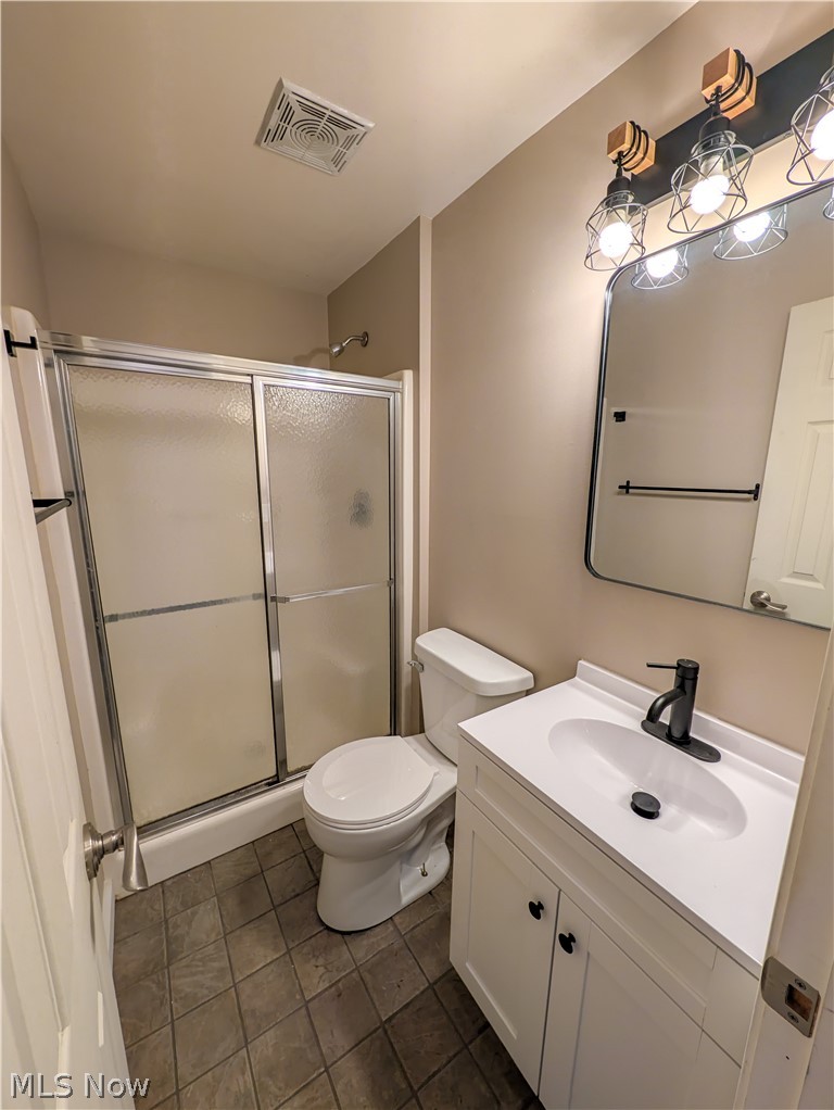 35 Riverside Drive Painesville OH 44077