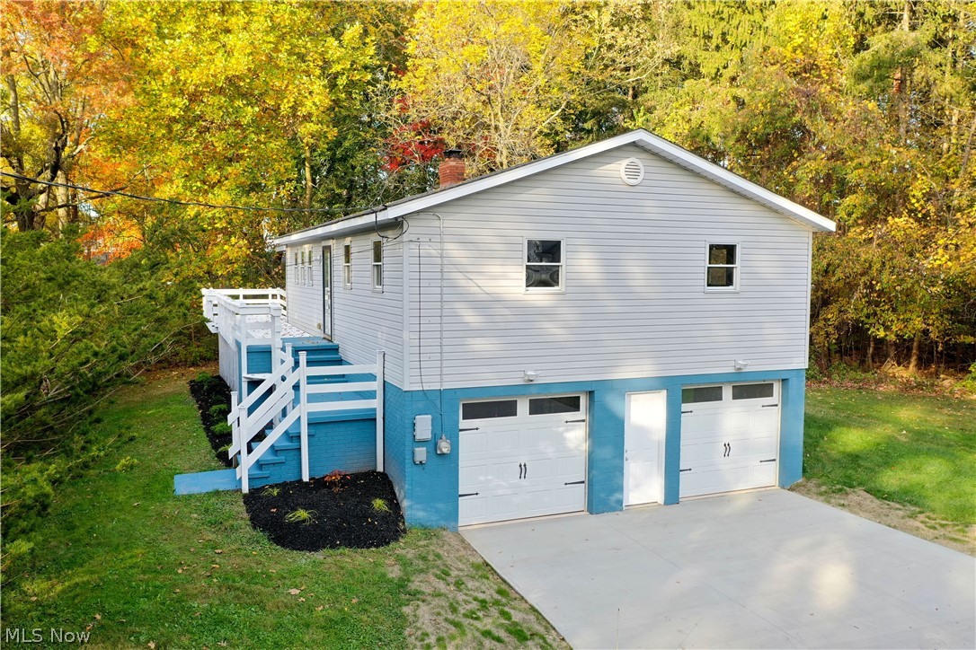 35 Riverside Drive Painesville OH 44077