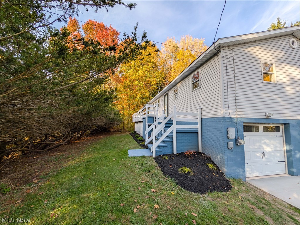 35 Riverside Drive Painesville OH 44077