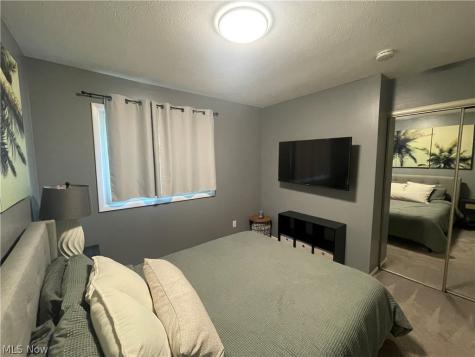 8289 Findley Drive Mentor OH 44060