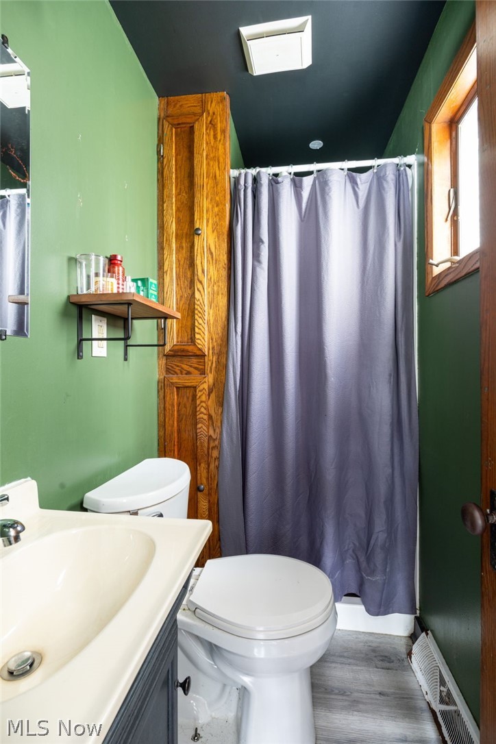 36 W Hiram Street Barberton OH 44203