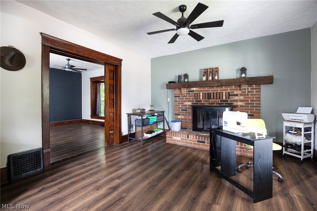 36 W Hiram Street Barberton OH 44203