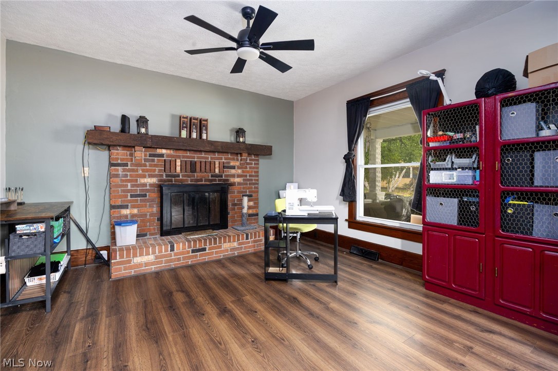 36 W Hiram Street Barberton OH 44203