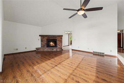 9505 Green Valley Drive Mentor OH 44060