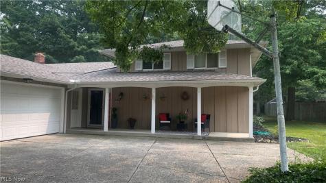 27561 Linwood Circle North Olmsted OH 44070