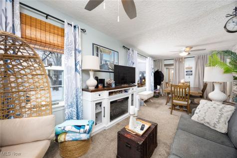 757 Dunny Avenue Sheffield Lake OH 44054