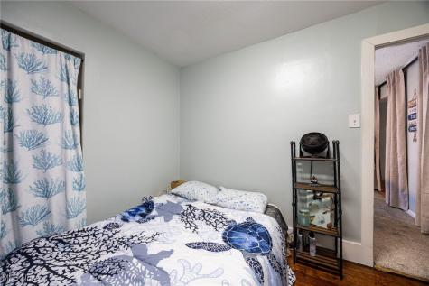 757 Dunny Avenue Sheffield Lake OH 44054