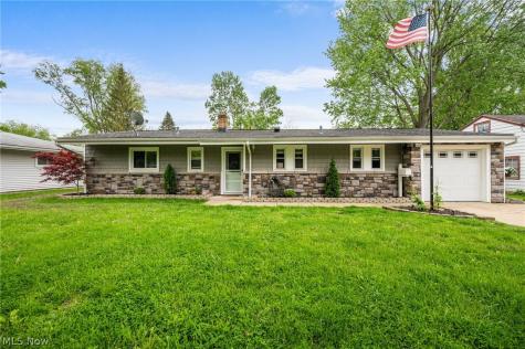 8498 Hallnorth Drive Mentor OH 44060