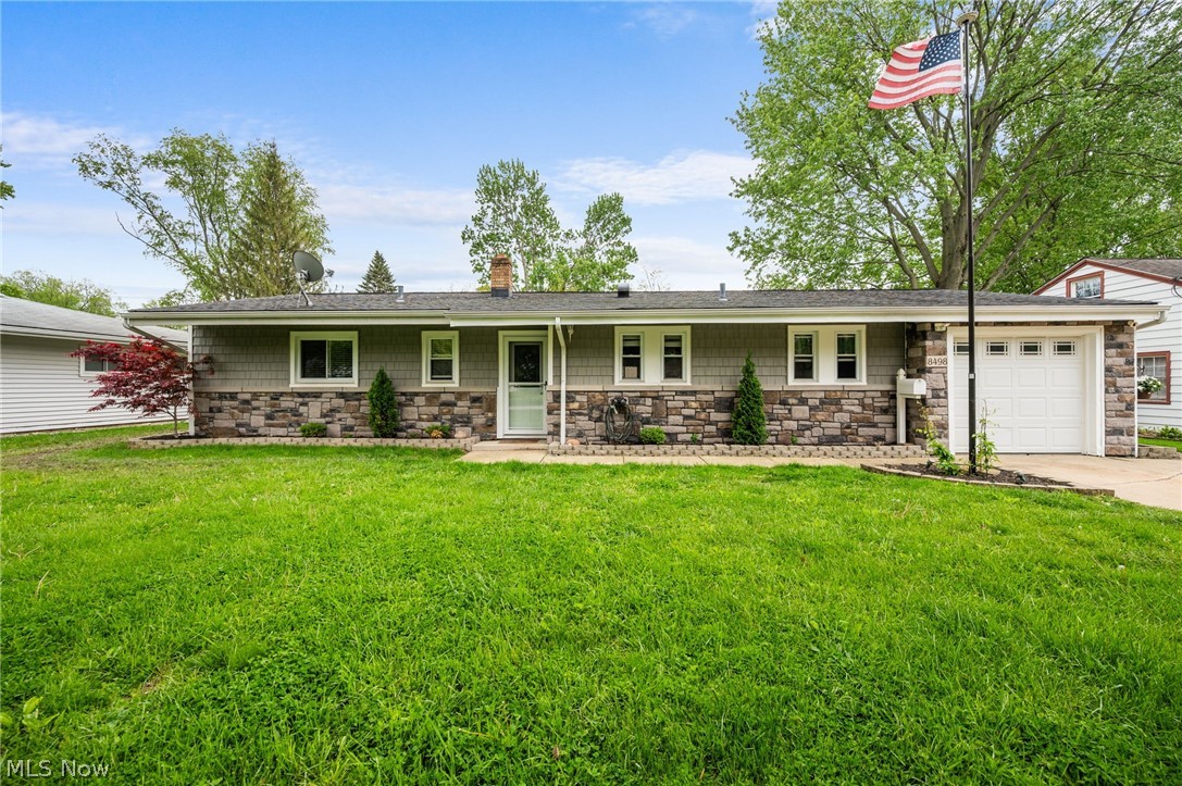 8498 Hallnorth Drive Mentor OH 44060