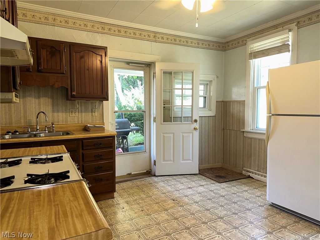 1204 Oak Street East Liverpool OH 43920